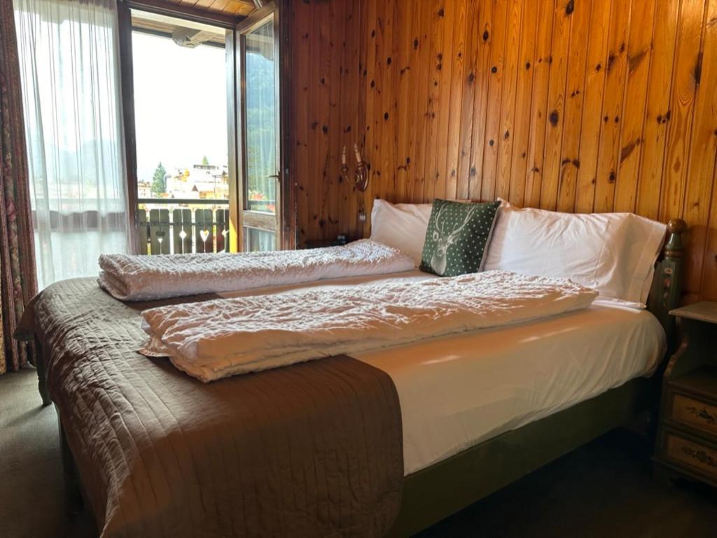 Hotel Garni St. Hubertus Madonna Dış mekan fotoğraf