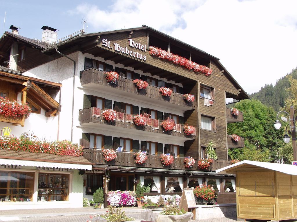 Hotel Garni St. Hubertus Madonna Dış mekan fotoğraf